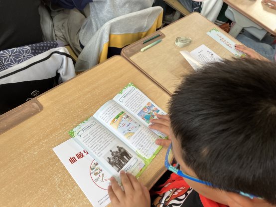 南京市江宁区淳化街道社区卫生服务中心到淳化小学开展防控血吸虫病和诺如病毒感染健康讲座 (2)